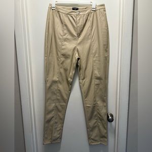 NWOT Pretty Little Thing UK 18/US 14. Cream faux leather pant.